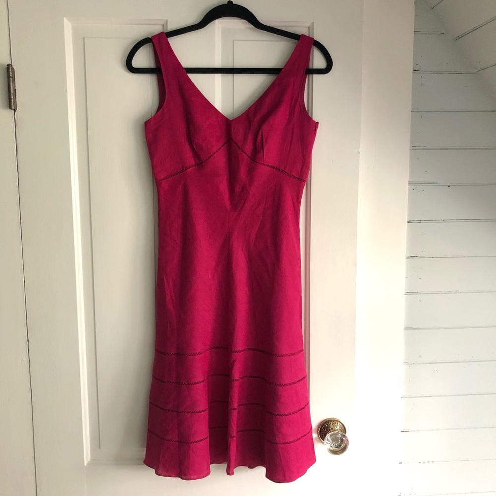 Ann Taylor, Fuschia 100% Linen Dress, V-Back